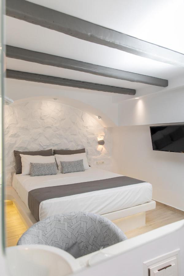 Marina'S Suites Naxos City Exterior photo