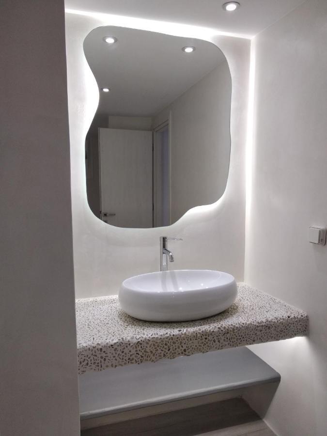Marina'S Suites Naxos City Exterior photo